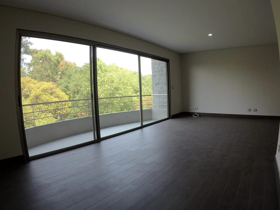 Apartamento en Zona 10 — Apartamento en Alquiler en Zona 10, Guatemala, Ciudad — foto 1 de 6
