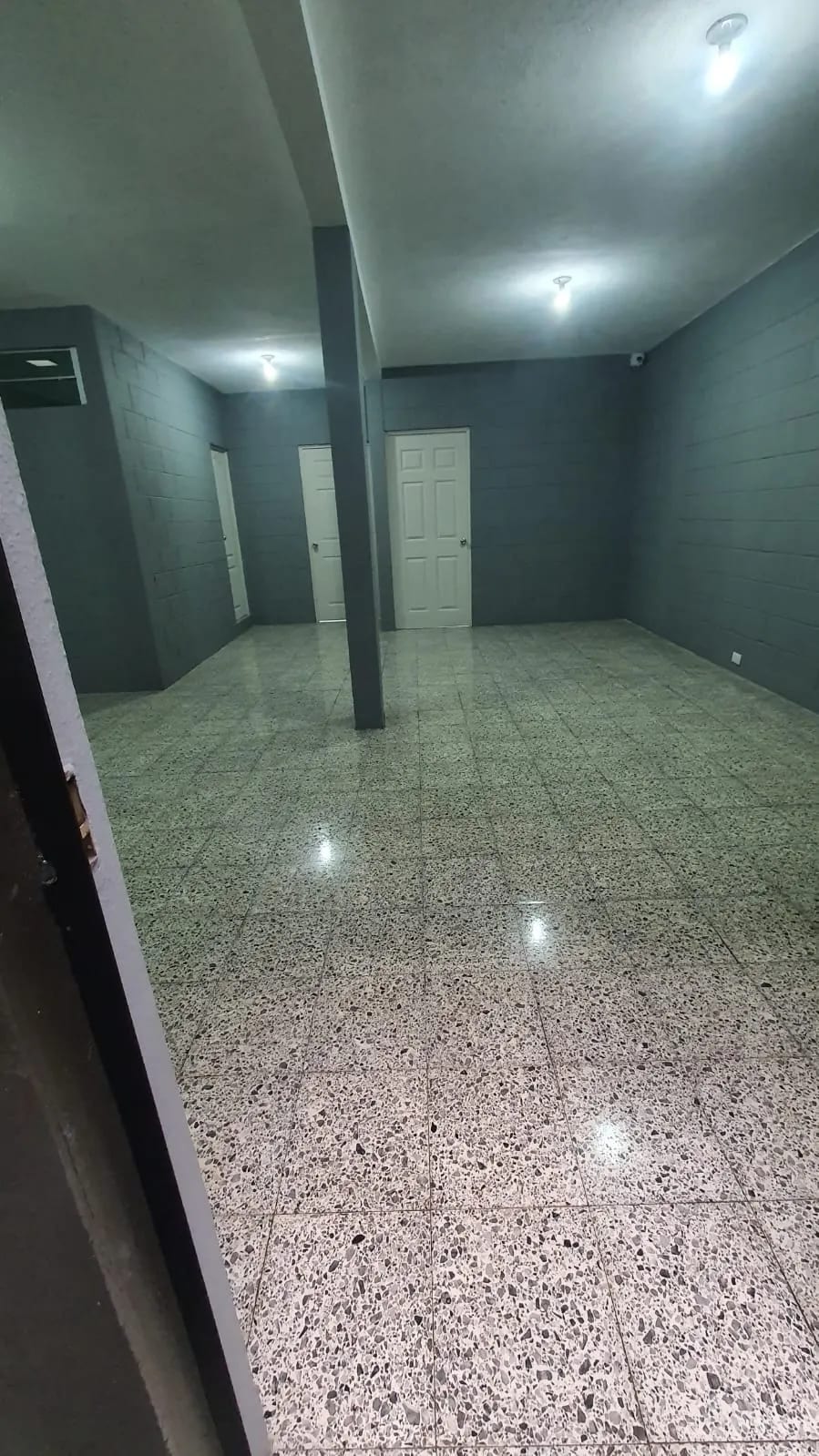 Propiedad en Aguilar Batres, zona 12 — Casa en Alquiler en Zona 12, Guatemala, Ciudad — foto 4 de 6