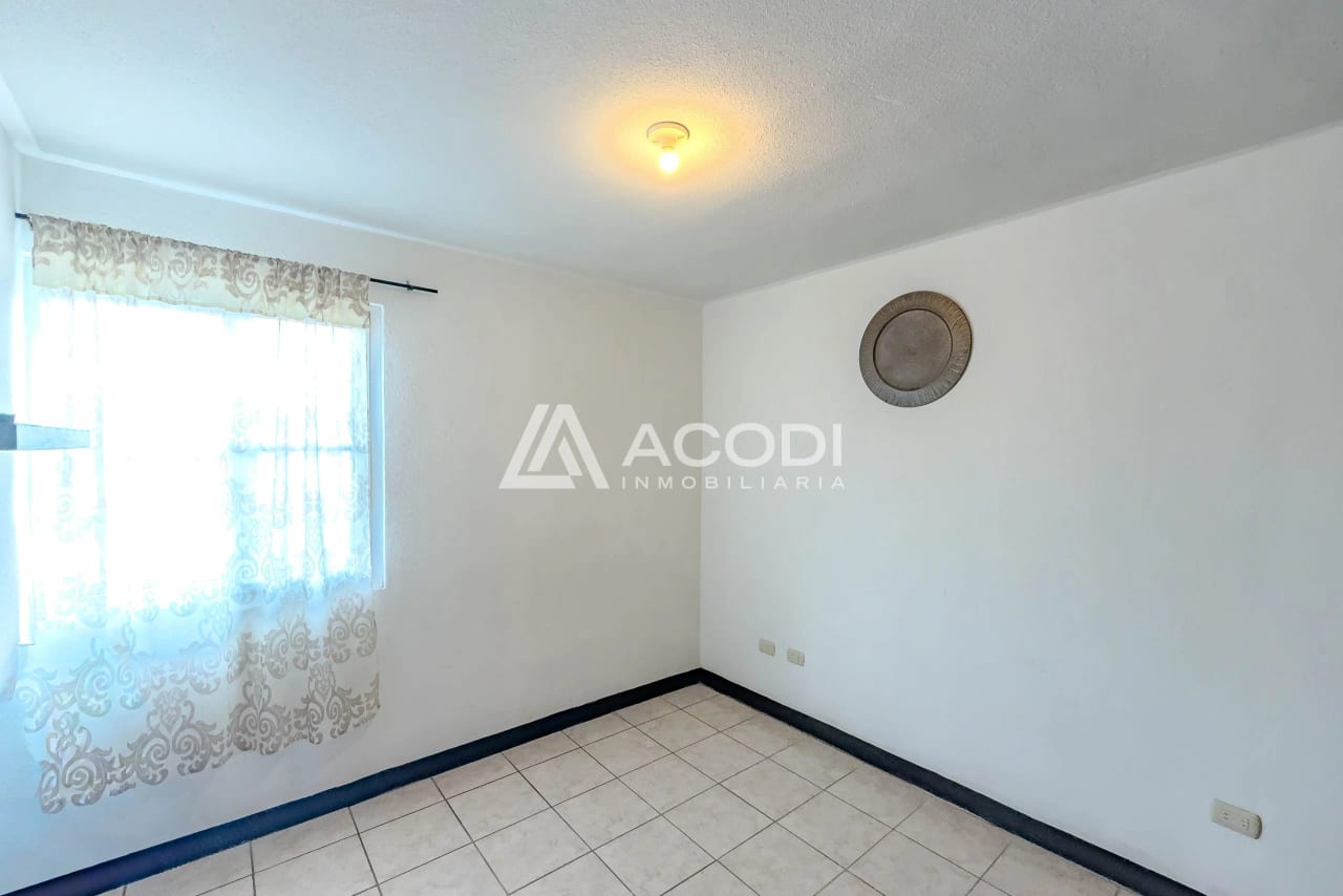 Casa en Zona 18 — Casa en Venta en Zona 18, Guatemala, Ciudad — foto 5 de 7