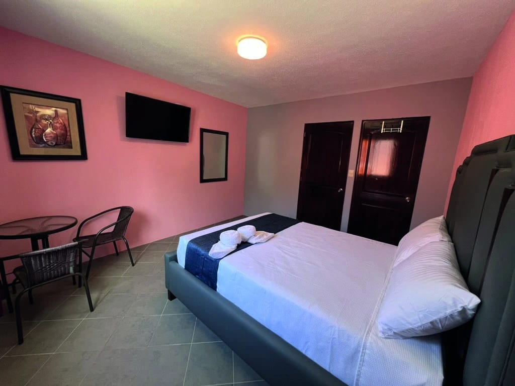 Autohotel en Santiago Sacatepéquez — Edificio en Venta en Santiago Sacatepéquez, Sacatepéquez — foto 4 de 5