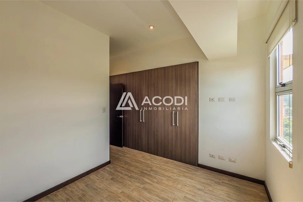 Apartamento en Zona 10 — Apartamento en Venta en Zona 10, Guatemala, Ciudad — foto 7 de 10