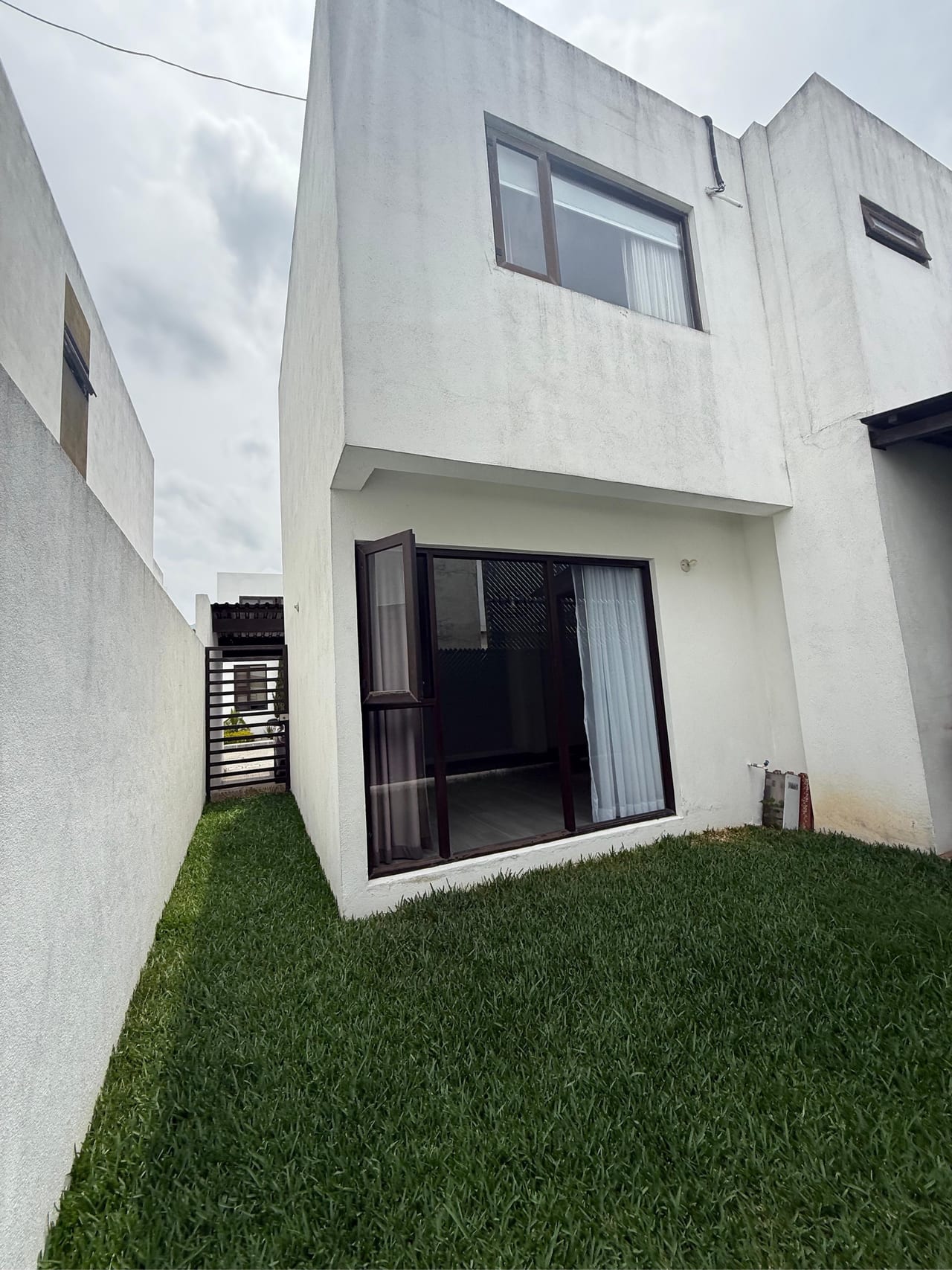 ESPECTACULAR CASA EN SECTOR LAS ORQUÍDEAS CIUDAD SAN CRISTOBAL — Casa en Venta en Zona 8 Mixco, Guatemala, Ciudad — foto 15 de 15