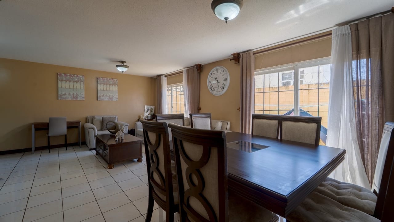 OPORTUNIDAD DE VIVIENDA O INVERSIÓN CASA EN VENTA CONDOMINIO SANTA LUCÍA SECTOR A10 CIUDAD SAN CRISTOBAL SUPER PRECIO — Casa en Venta en Zona 8 Mixco, Guatemala, Ciudad — foto 7 de 17