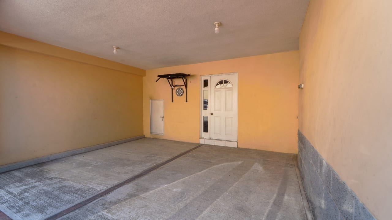 OPORTUNIDAD DE VIVIENDA O INVERSIÓN CASA EN VENTA CONDOMINIO SANTA LUCÍA SECTOR A10 CIUDAD SAN CRISTOBAL SUPER PRECIO — Casa en Venta en Zona 8 Mixco, Guatemala, Ciudad — foto 15 de 17