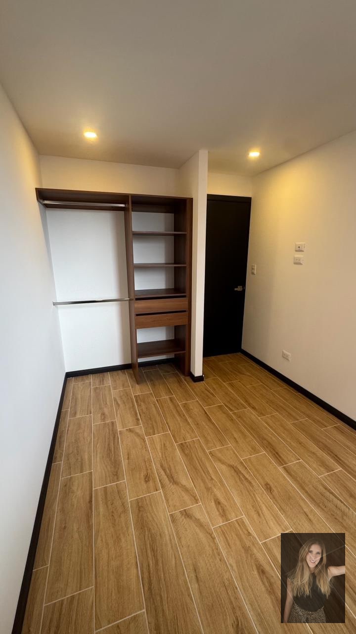Apartamento en renta Edificio Essenza zona 13 — Apartamento en Alquiler en Zona 13, Guatemala, Ciudad — foto 3 de 8