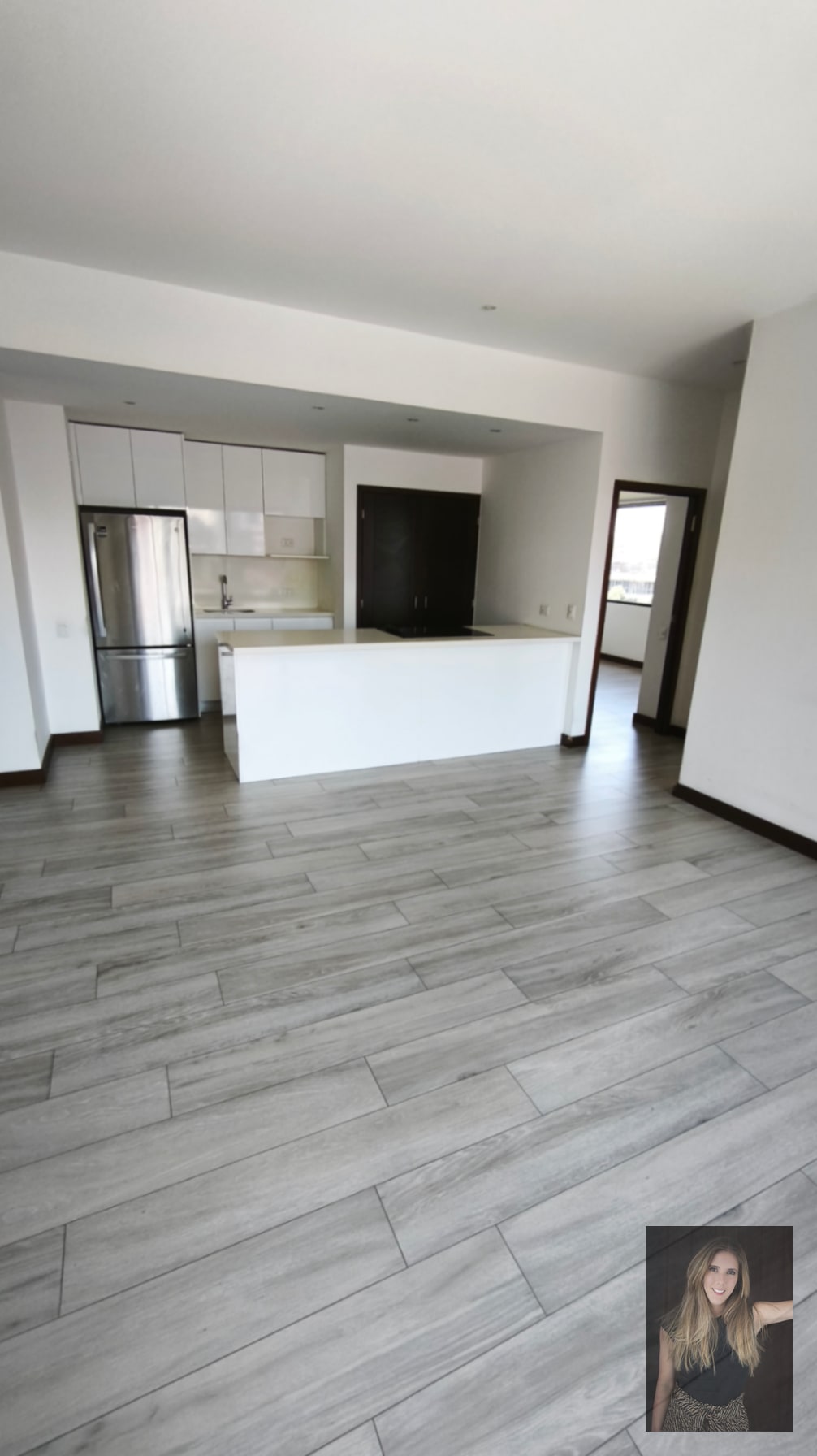Espectacular apartamento en ubicación exclusiva de la zona 14 — Apartamento en Alquiler en Zona 14, Guatemala, Ciudad — foto 3 de 17