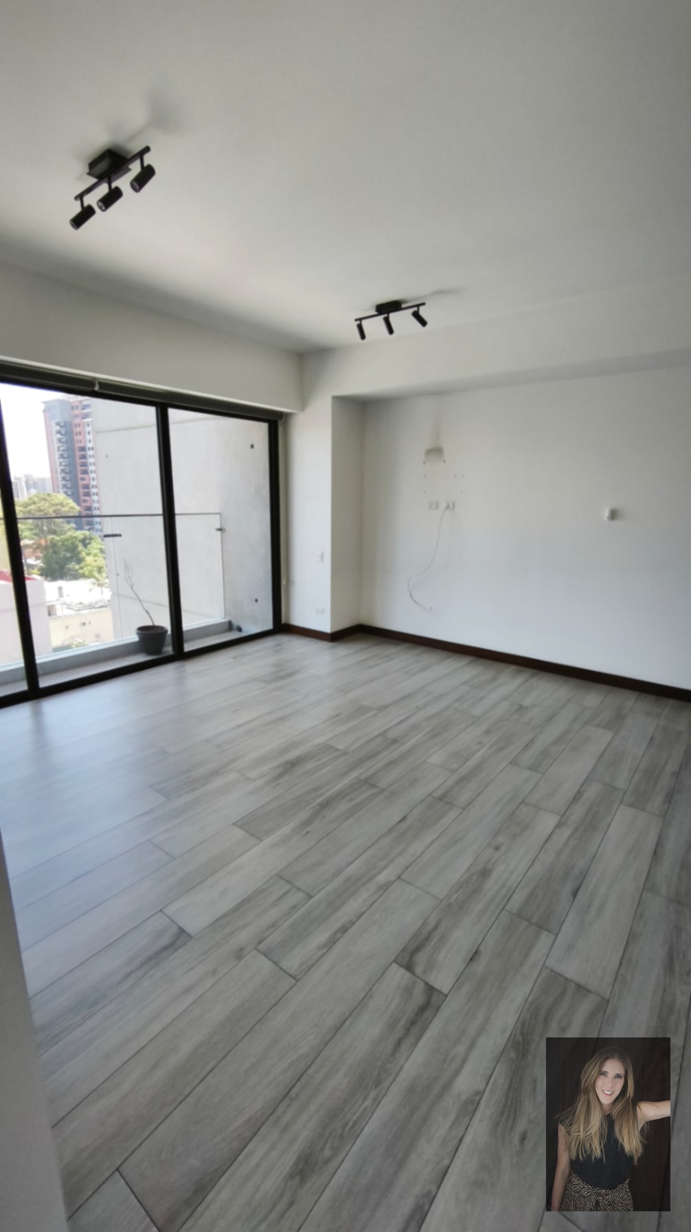 Espectacular apartamento en ubicación exclusiva de la zona 14 — Apartamento en Alquiler en Zona 14, Guatemala, Ciudad — foto 1 de 17