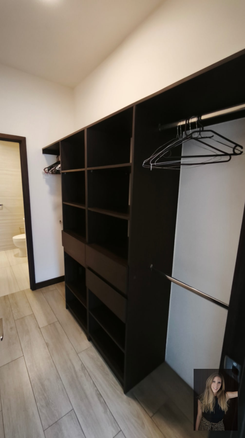Espectacular apartamento en ubicación exclusiva de la zona 14 — Apartamento en Alquiler en Zona 14, Guatemala, Ciudad — foto 13 de 17