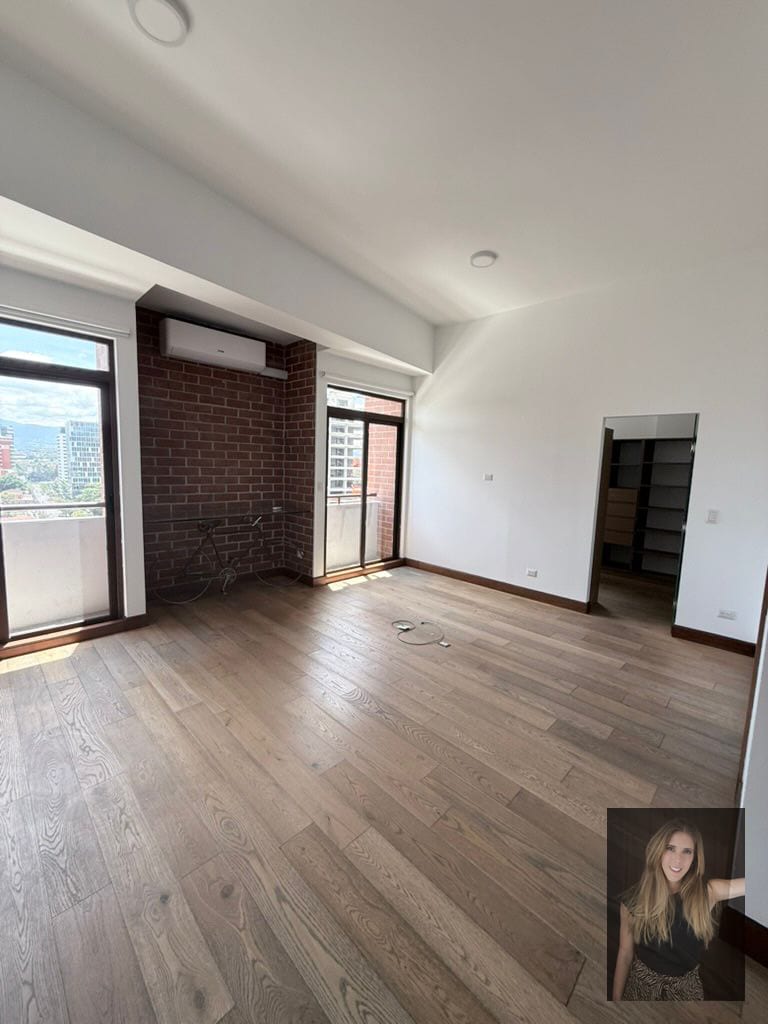 Apartamento en renta en Edificio en zona 10 a una cuadra de zona 10 — Apartamento en Alquiler en Zona 10, Guatemala, Ciudad — foto 13 de 17