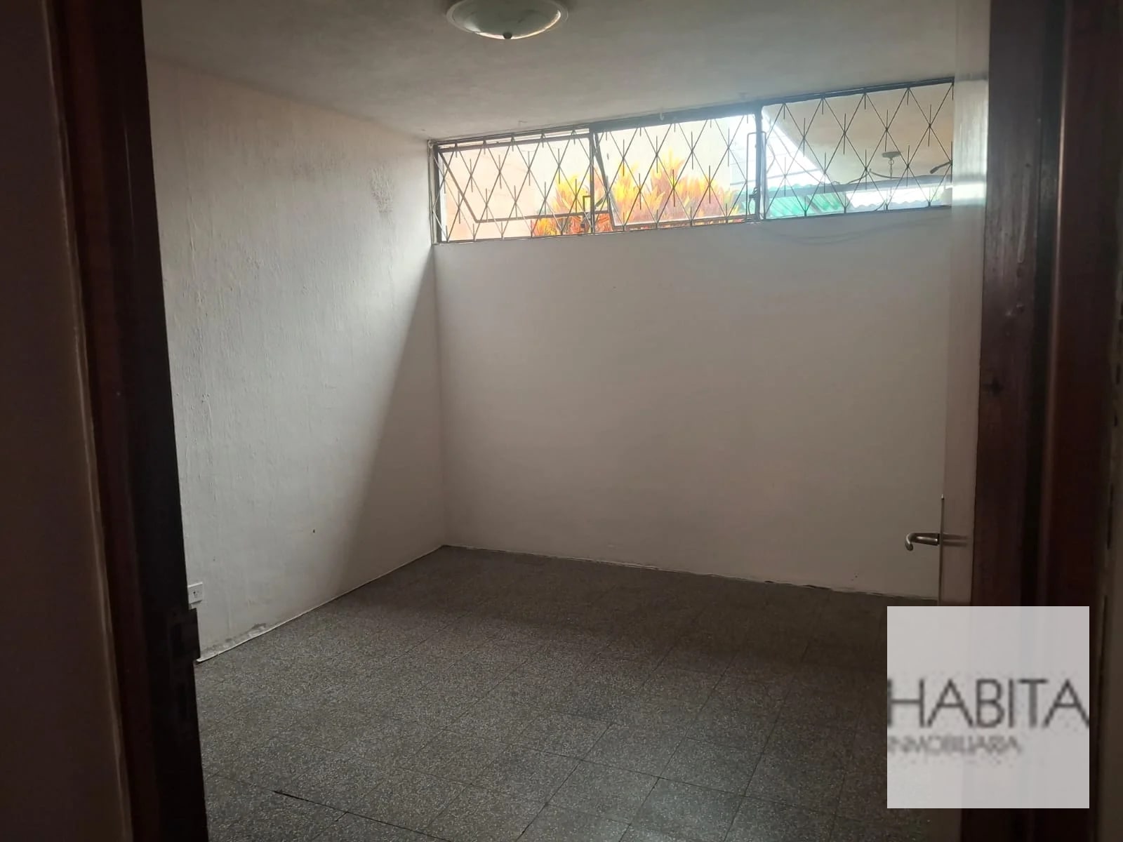 Casa para Vivienda en Utatlán, zona 11 — Casa en Alquiler en Zona 11, Guatemala, Ciudad — foto 2 de 16