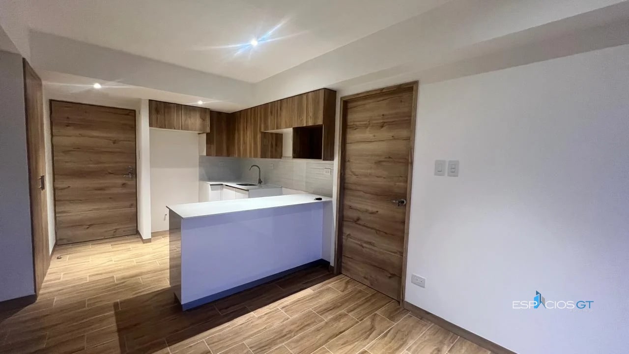 APARTAMENTO EN RENTA EN EDIFICIO CENDANA ZONA 9 - 5
