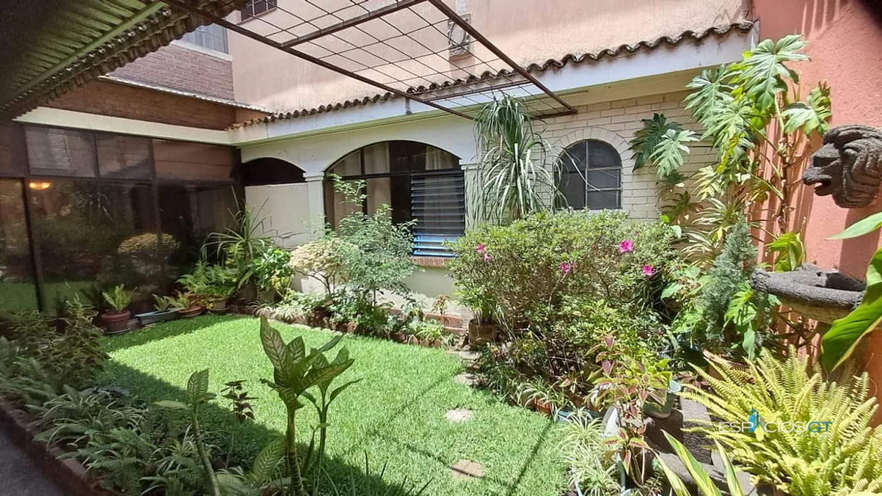 CASA IDEAL PARA OFICINAS, CLINICAS MEDICAS, PROYECTO DE APARTAMENTOS EN ZONA 2 — Casa en Venta en Zona 2, Guatemala, Ciudad — foto 3 de 12