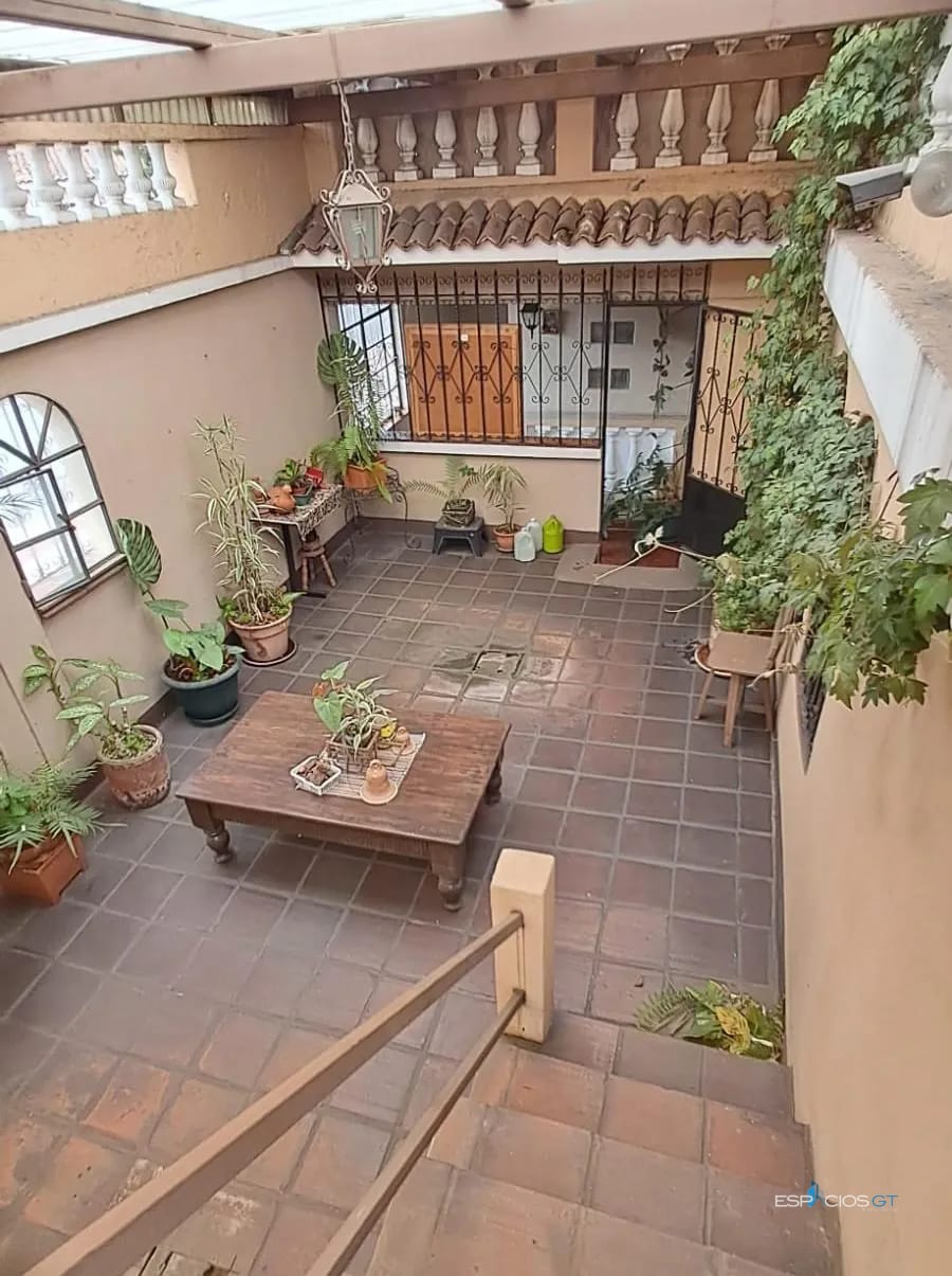 CASA IDEAL PARA OFICINAS, CLINICAS MEDICAS, PROYECTO DE APARTAMENTOS EN ZONA 2 — Casa en Venta en Zona 2, Guatemala, Ciudad — foto 9 de 12
