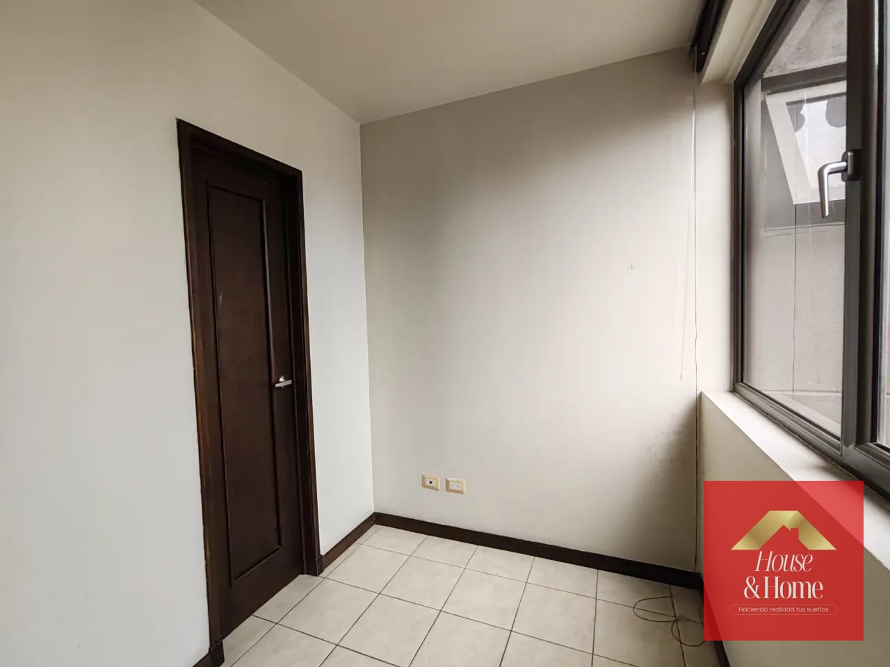 Renta de apartamento en zona 14 — Apartamento en Alquiler en Plenum 14, Zona 14, Guatemala, Ciudad — foto 6 de 11