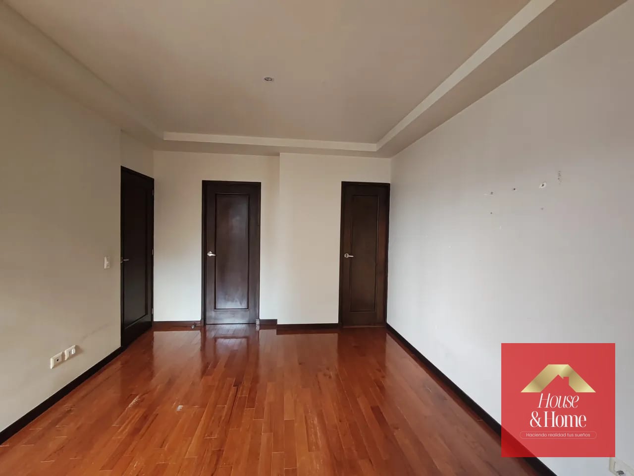 Renta de apartamento en zona 14 — Apartamento en Alquiler en Plenum 14, Zona 14, Guatemala, Ciudad — foto 9 de 11