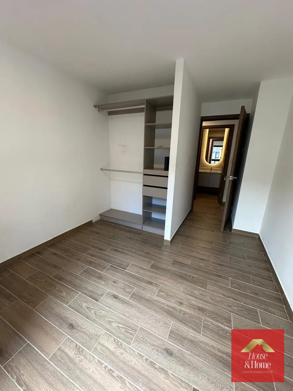 apartamento en renta zona 14 - Parque 14 — Apartamento en Alquiler en Parque 14, Zona 14, Guatemala, Ciudad — foto 7 de 17