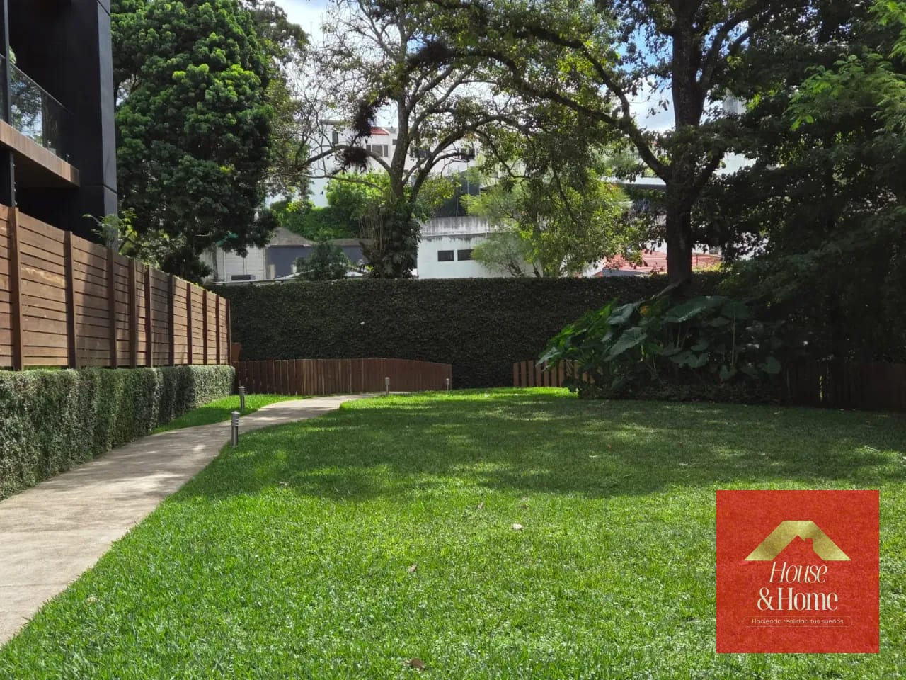 Renta de apartamento en zona 10 — Apartamento en Alquiler en Trento 10, Zona 10, Guatemala, Ciudad — foto 4 de 17