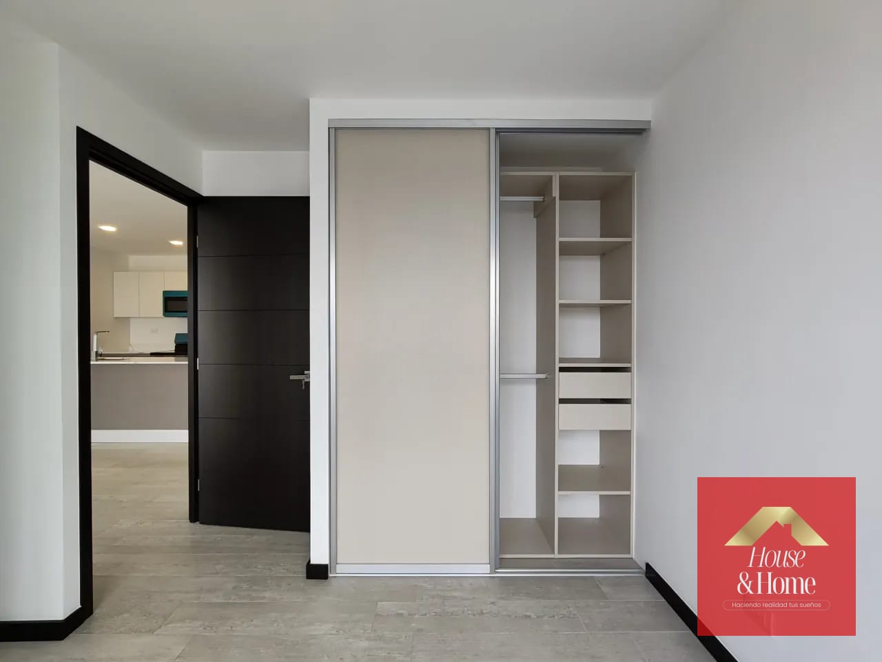 Dormitorio 2 — Renta de apartamento en zona 13 — Apartamento en Alquiler en Verdú, Zona 13, Guatemala, Ciudad — foto 7 de 15