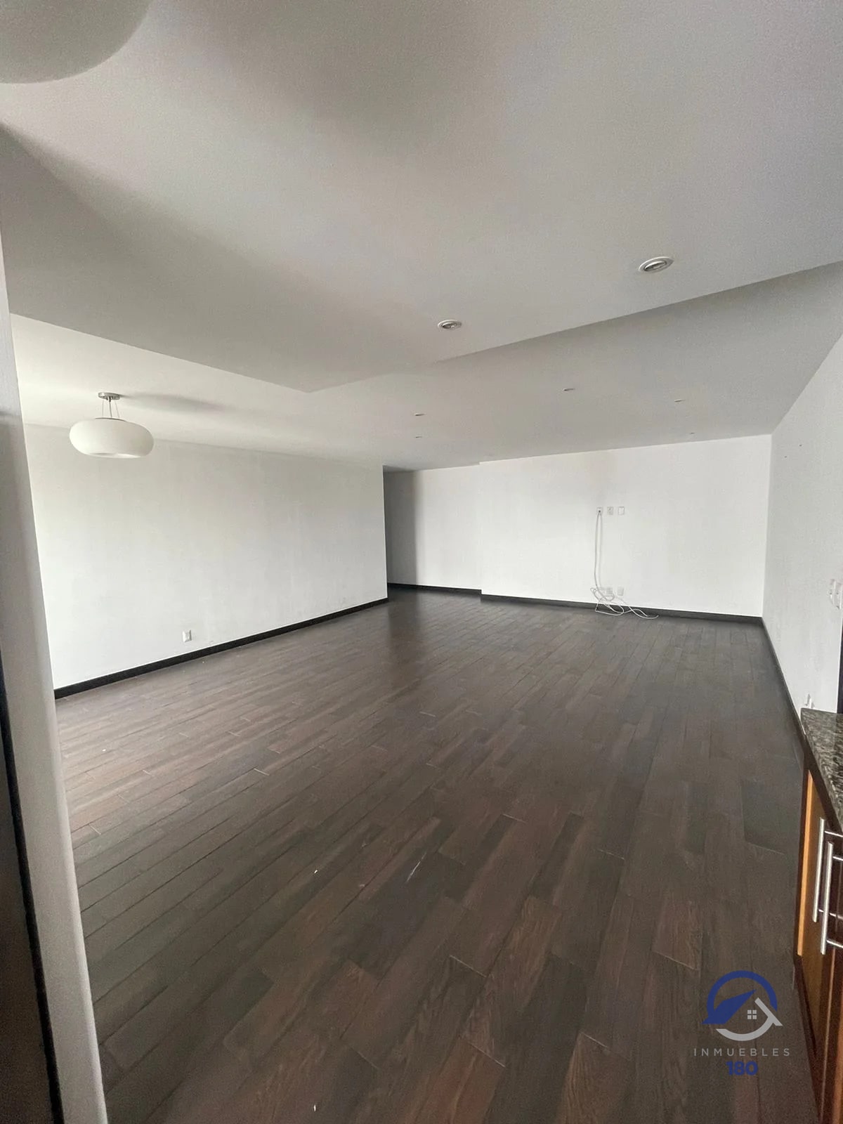 Apartamento en renta en Edificio Attica 2, zona 14 - 3