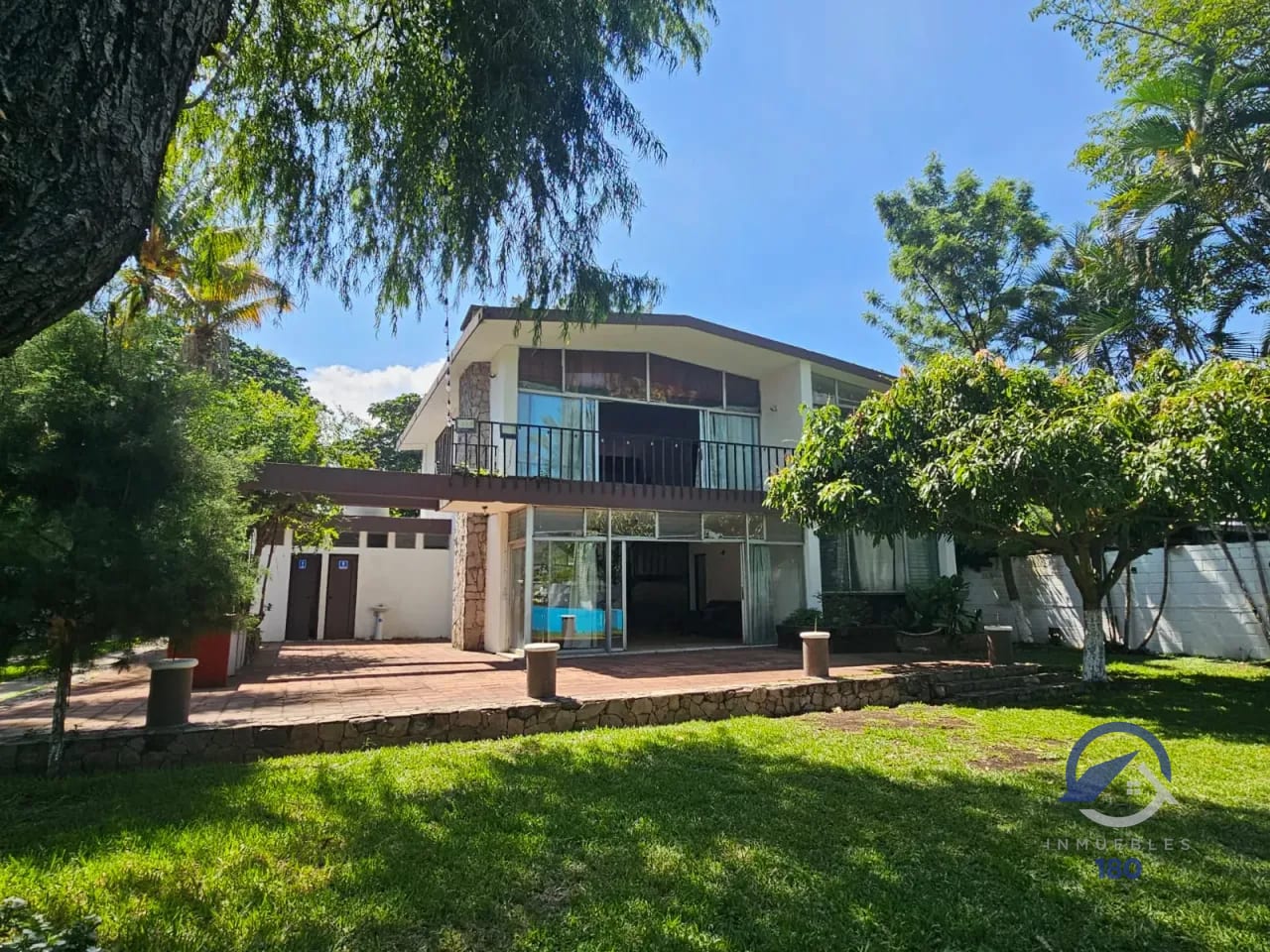 Propiedad en venta a la Orilla del lago Amatitlán — Casa vacacional en Venta en Villa Canales, Guatemala, Ciudad — foto 10 de 16