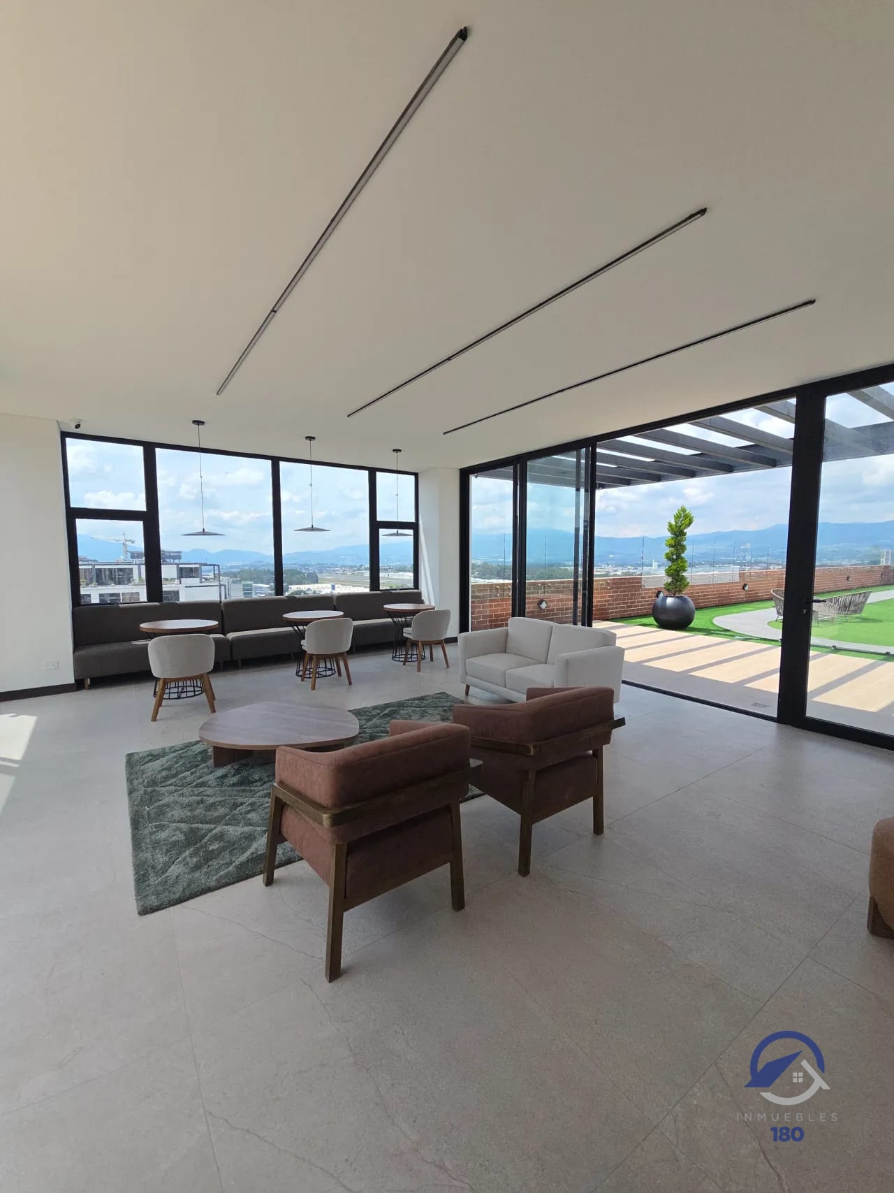 Apartamento de una habitación para estrenar en Inara Américas II, z 13 — Apartamento en Alquiler en Inara Americas, Zona 13, Guatemala, Ciudad — foto 10 de 16