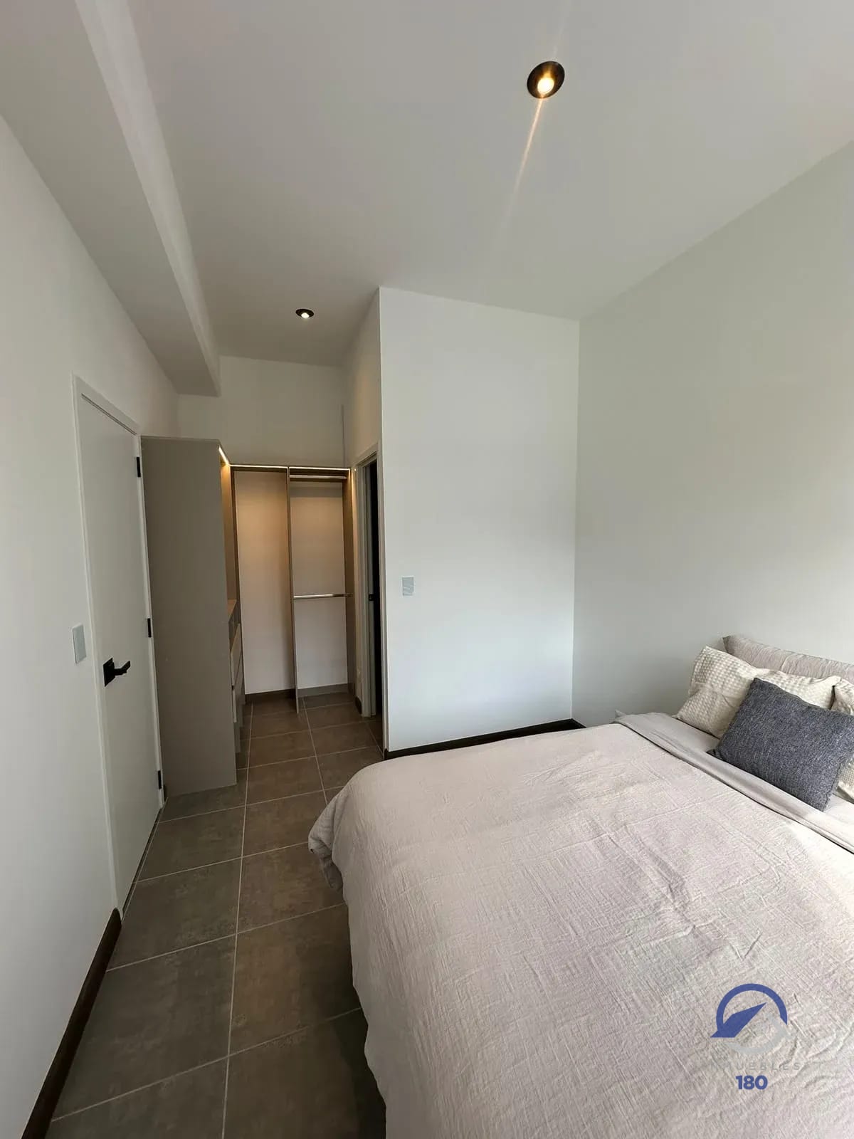Apartamento de dos dormitorios para estrenar en Quince Esquina, z. 15 — Apartamento en Alquiler en Quince Esquina, Zona 15, Guatemala, Ciudad — foto 5 de 17