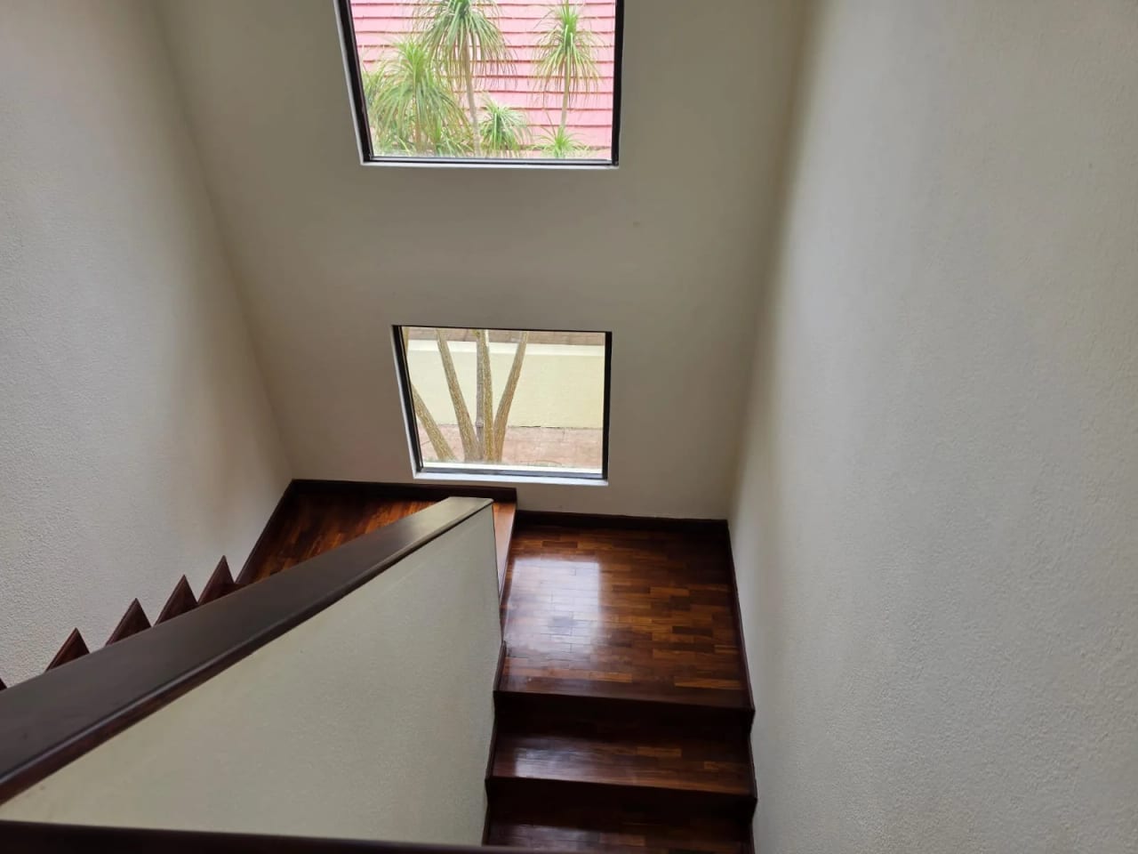 Venta de casa en Condominio Las Kascada | Km.16.5 Caes — Casa en Venta en Carretera a El Salvador, Guatemala, Ciudad — foto 1 de 17