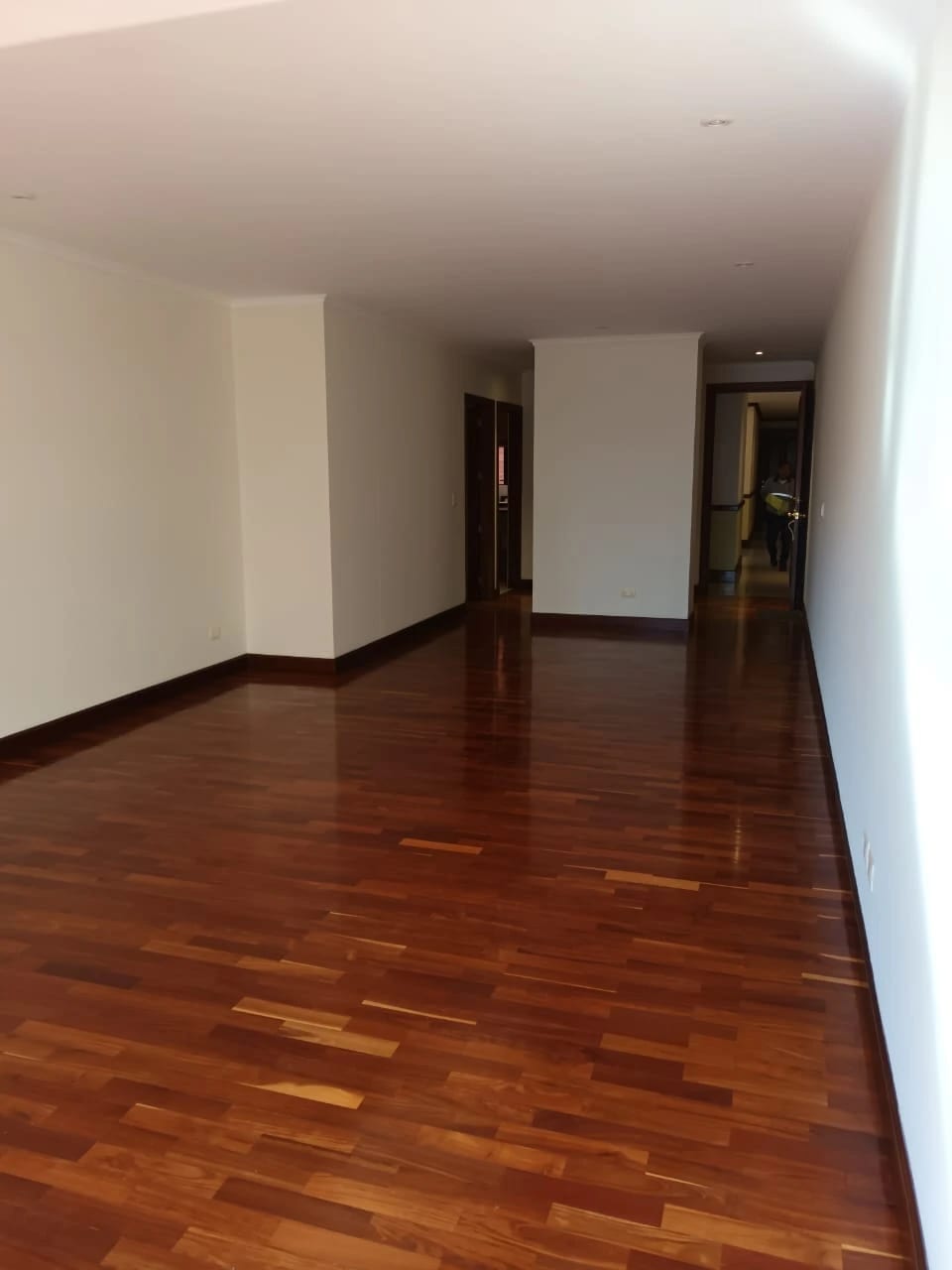 Altos de Santa clara zona 10 — Apartamento en Alquiler en Altos de Santa Clara, Zona 10, Guatemala, Ciudad — foto 5 de 5