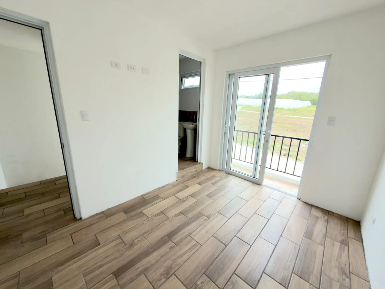 Se vende linda casa para estrenar en La Ceiba – Sanarate. — Casa en Venta en Sanarate, El Progreso — foto 11 de 17