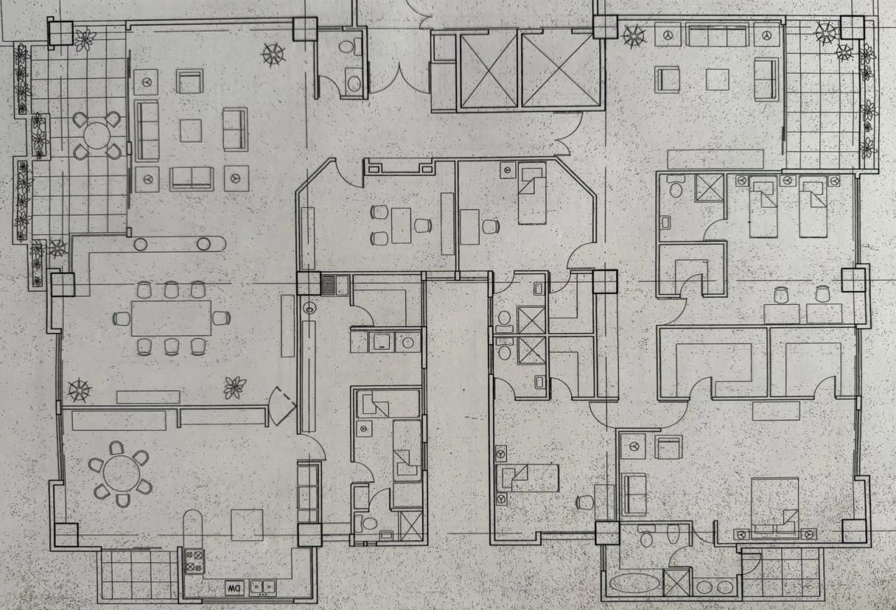 Renta y Venta de Penthouse en Edificio Torre Castelar Zona 10 — Apartamento en Alquiler en Torre Castelar, Zona 10, Guatemala, Ciudad — foto 5 de 10