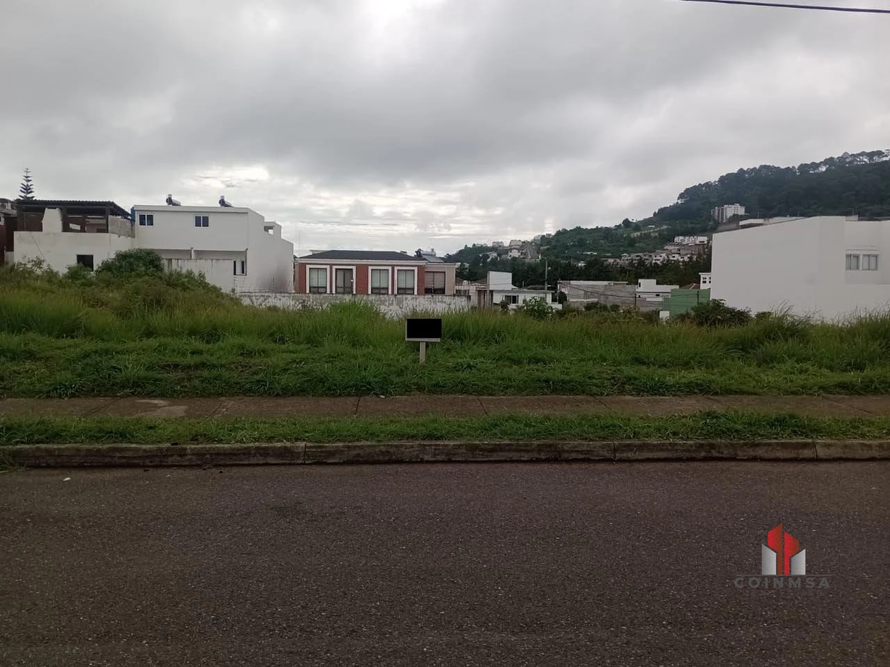 Terreno en Venta zona 16 / Hacienda Real - 1