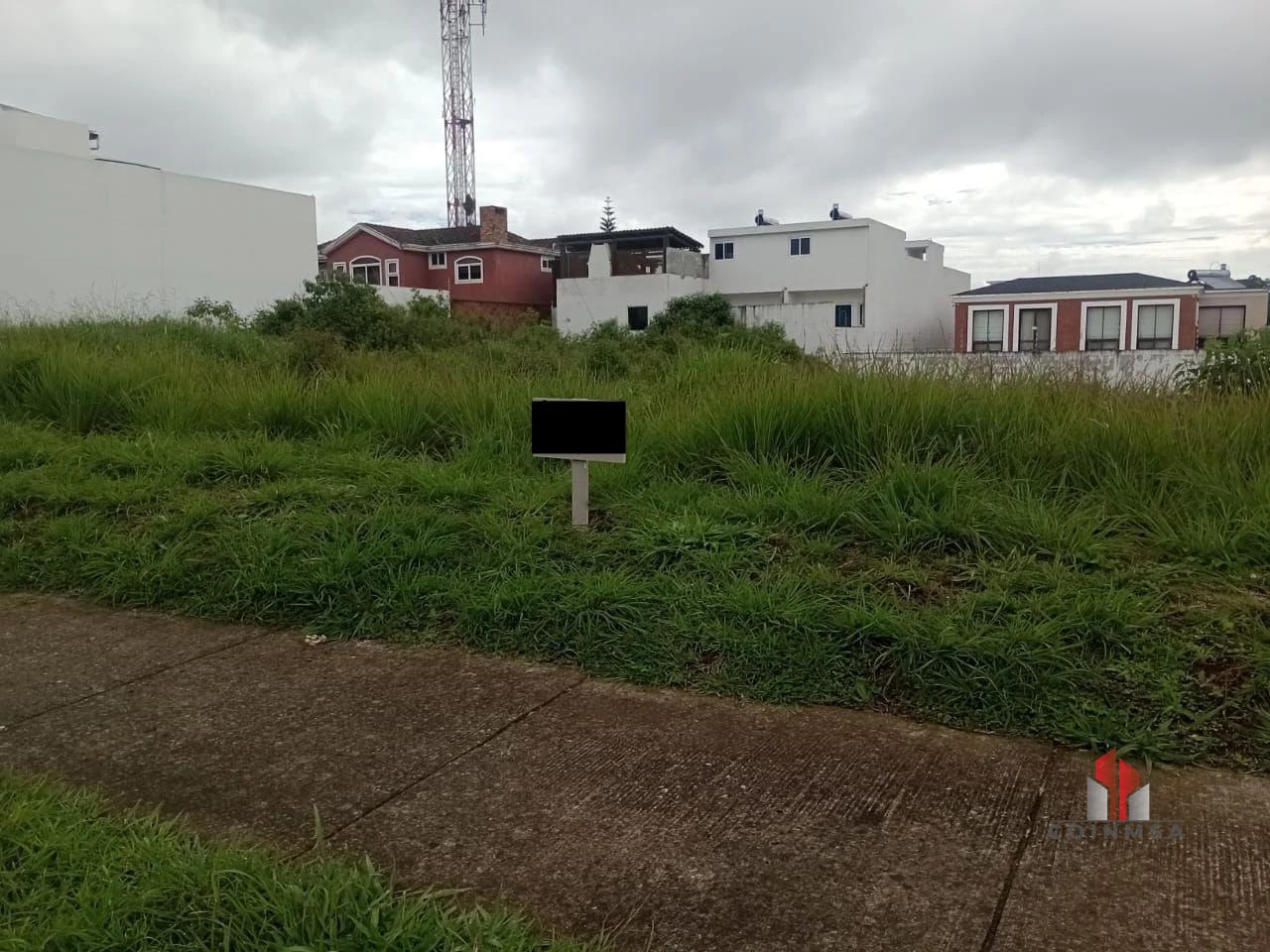 Terreno en Venta zona 16 / Hacienda Real - 2