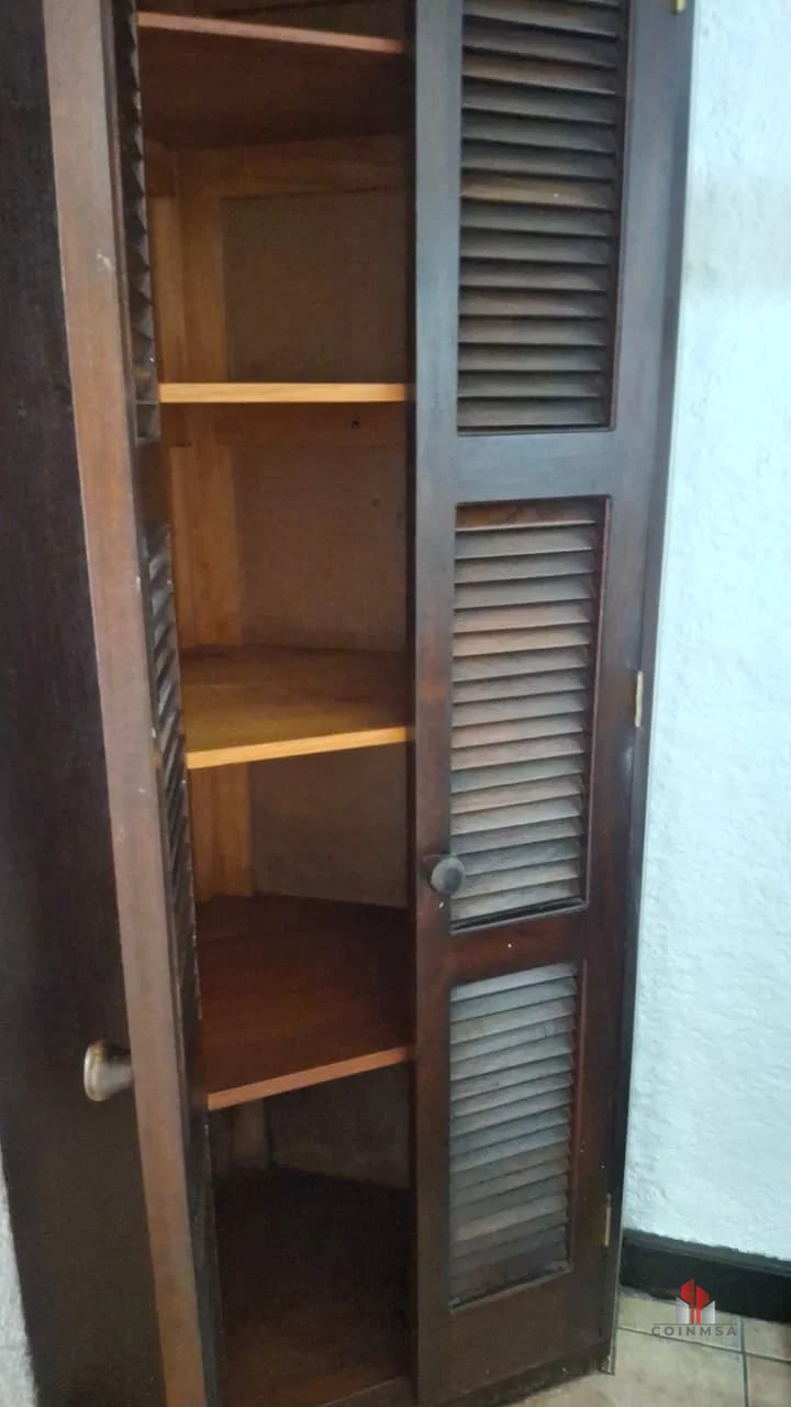Apartamento semi-amueblado en Renta zona 10 — Apartamento en Alquiler en Santa Clara Las Cañas, Zona 10, Guatemala, Ciudad — foto 6 de 10