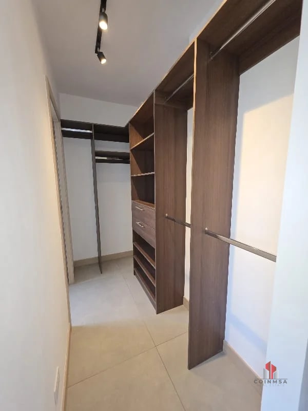 Apartamento amueblado en renta en zona 10 / Bonadiez — Apartamento en Alquiler en Bonadiez, Zona 10, Guatemala, Ciudad — foto 7 de 14