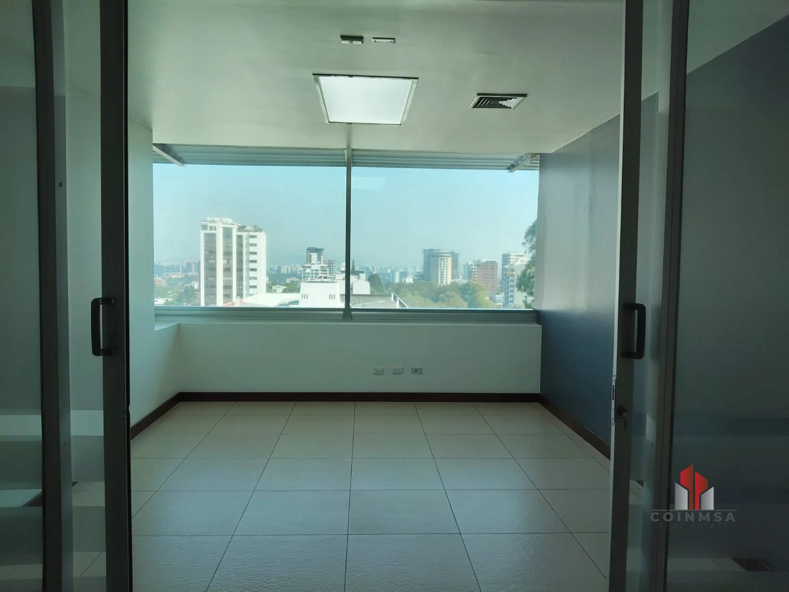 🏢✨ Oficina en Renta zona 15 Vista Hermosa II / Avante ✨🏢 — Oficina en Alquiler en Avante, Zona 15, Guatemala, Ciudad — foto 3 de 11