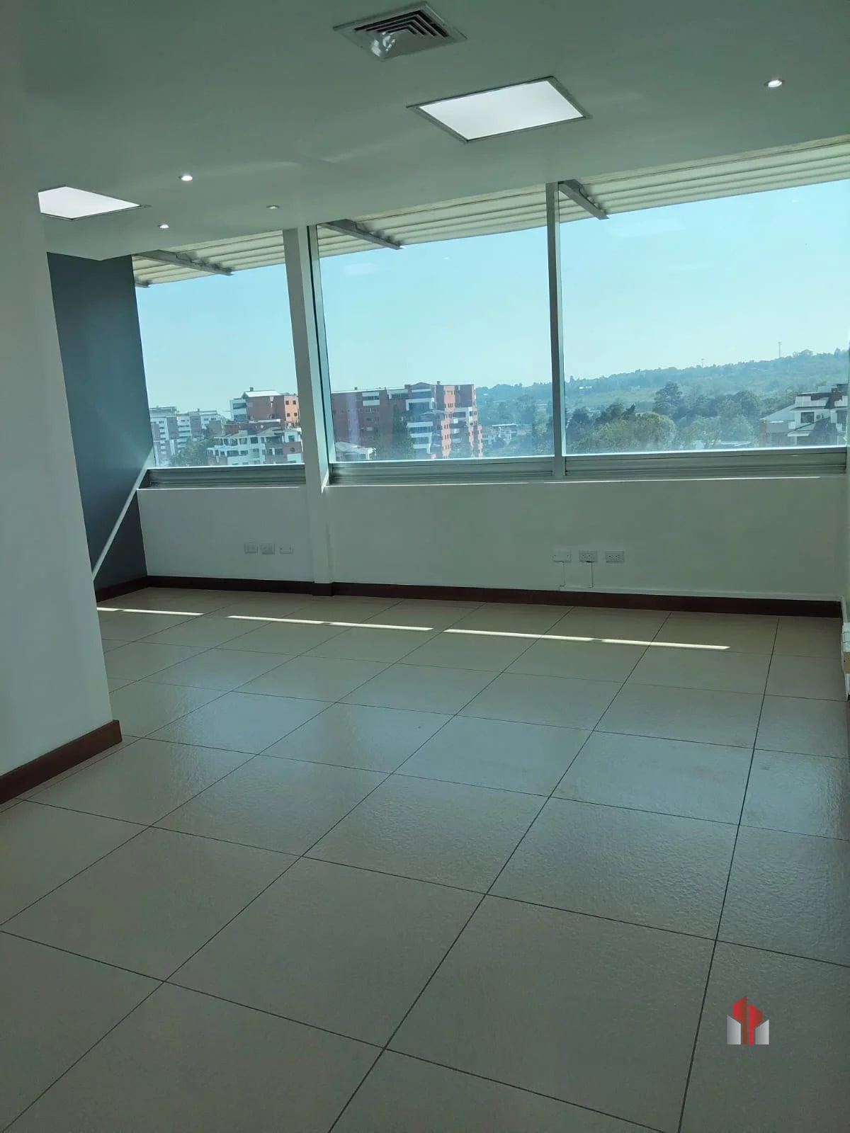 🏢✨ Oficina en Renta zona 15 Vista Hermosa II / Avante ✨🏢 — Oficina en Alquiler en Avante, Zona 15, Guatemala, Ciudad — foto 1 de 11