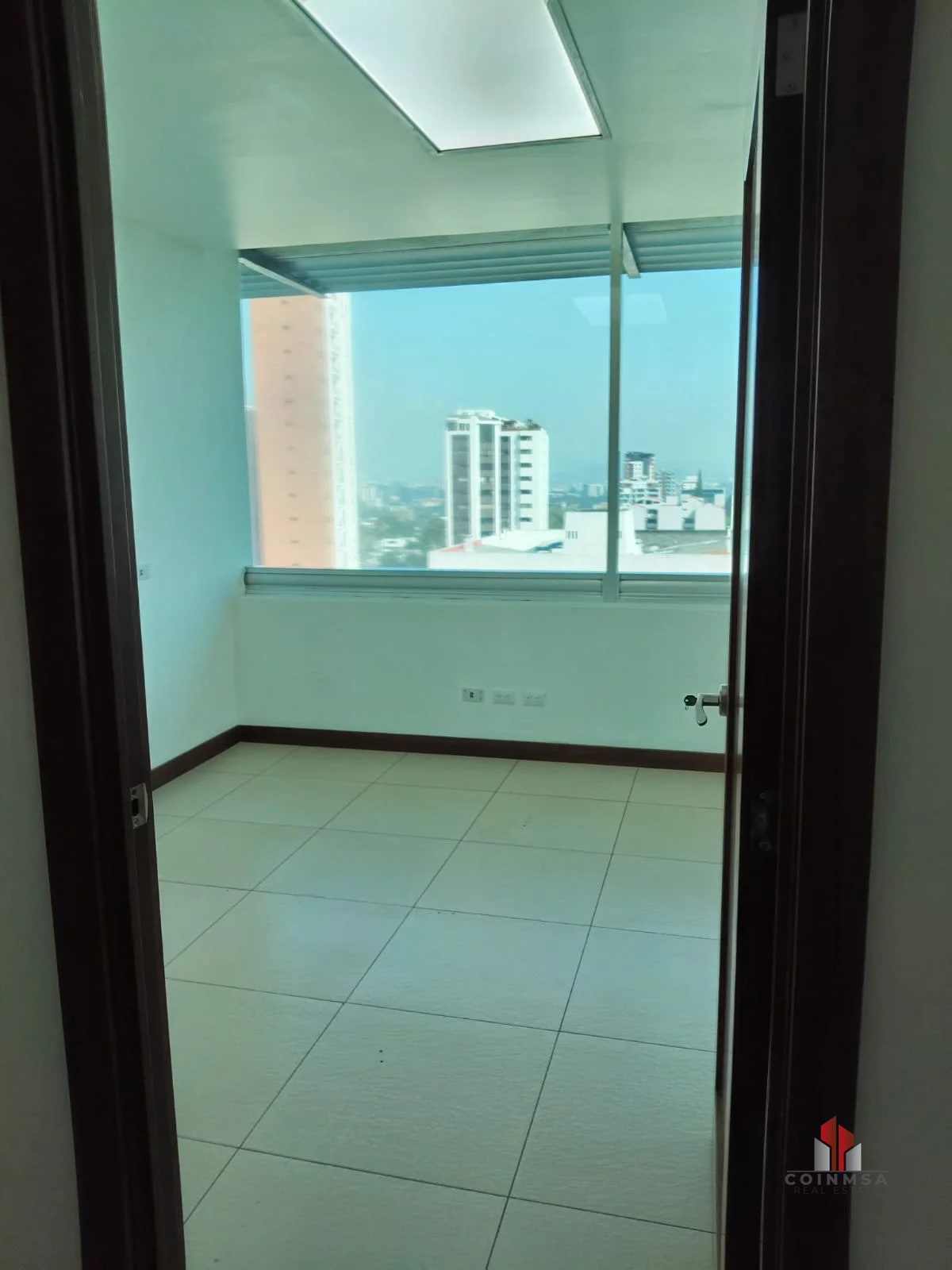 🏢✨ Oficina en Renta zona 15 Vista Hermosa II / Avante ✨🏢 — Oficina en Alquiler en Avante, Zona 15, Guatemala, Ciudad — foto 8 de 11