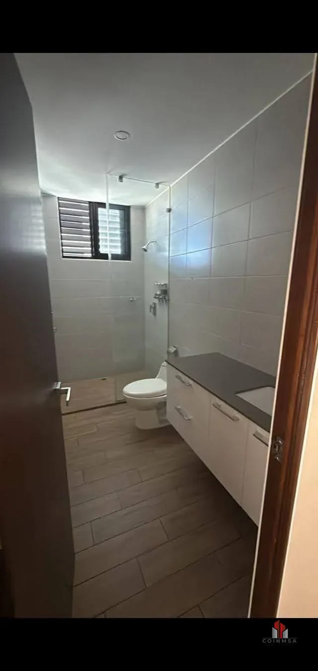 Apartamento semi - amueblado en renta zona 15 Vista Hermosa II — Apartamento en Alquiler en Avenik, Zona 15, Guatemala, Ciudad — foto 7 de 12