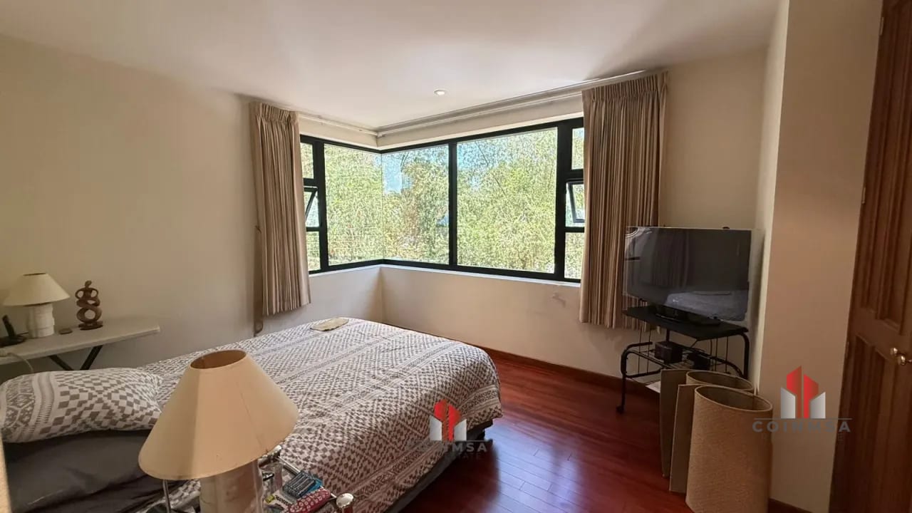 Apartamento semi-amueblado en Renta zona 10 — Apartamento en Alquiler en Real de Las Américas, Zona 14, Guatemala, Ciudad — foto 8 de 11