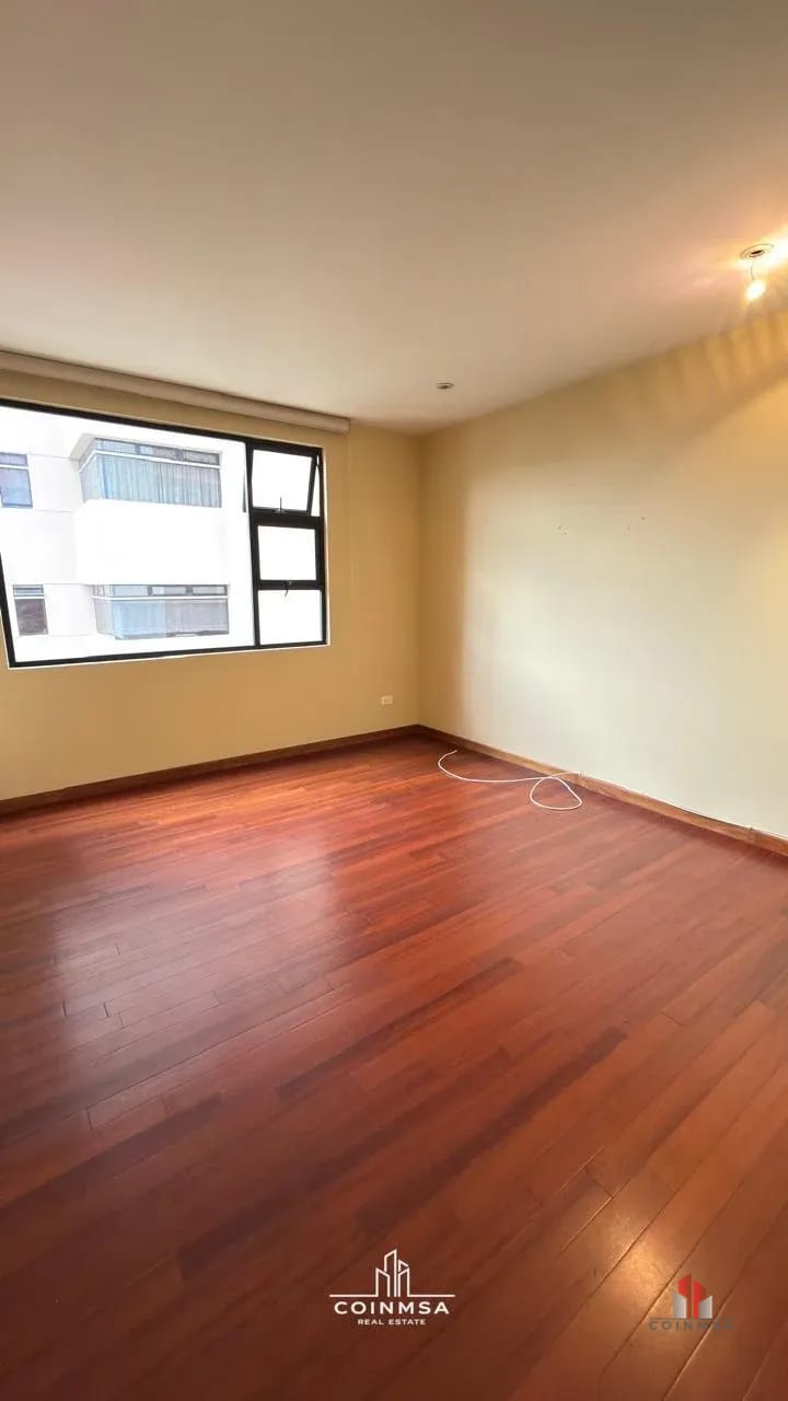 Apartamento en Renta zona 14 / Real de las Américas — Apartamento en Alquiler en Zona 14, Guatemala, Ciudad — foto 3 de 8