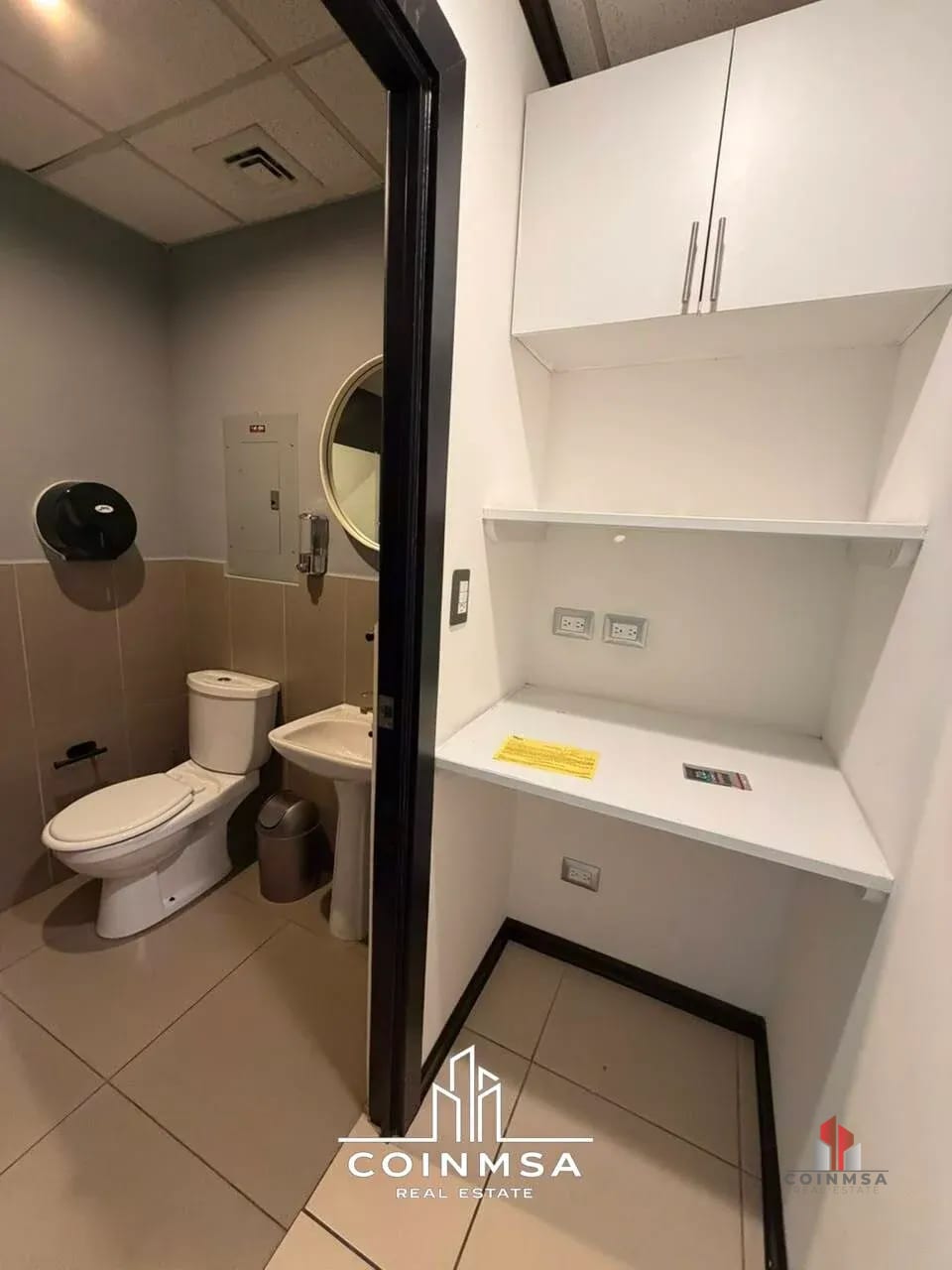 Oficina en renta zona 15 / Domani — Oficina en Alquiler en Domani, Zona 15, Guatemala, Ciudad — foto 4 de 5