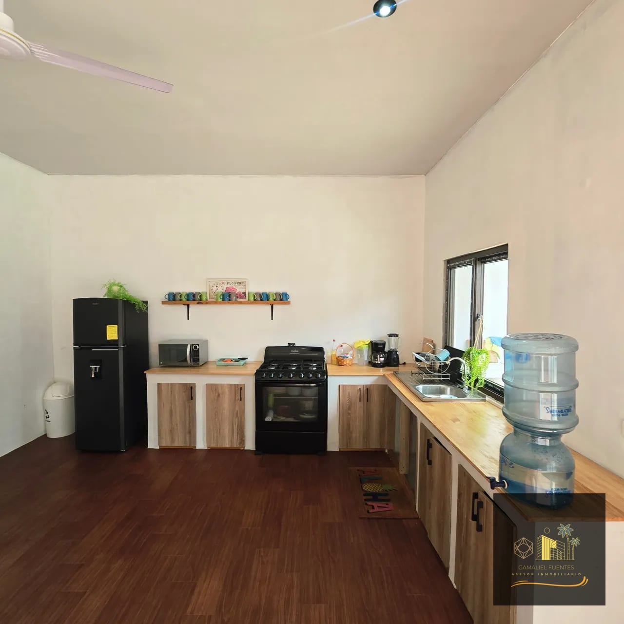 CASA DE PLAYA EN VENTA MONTERRICO — Casa vacacional en Venta en Monterrico, Santa Rosa — foto 11 de 15