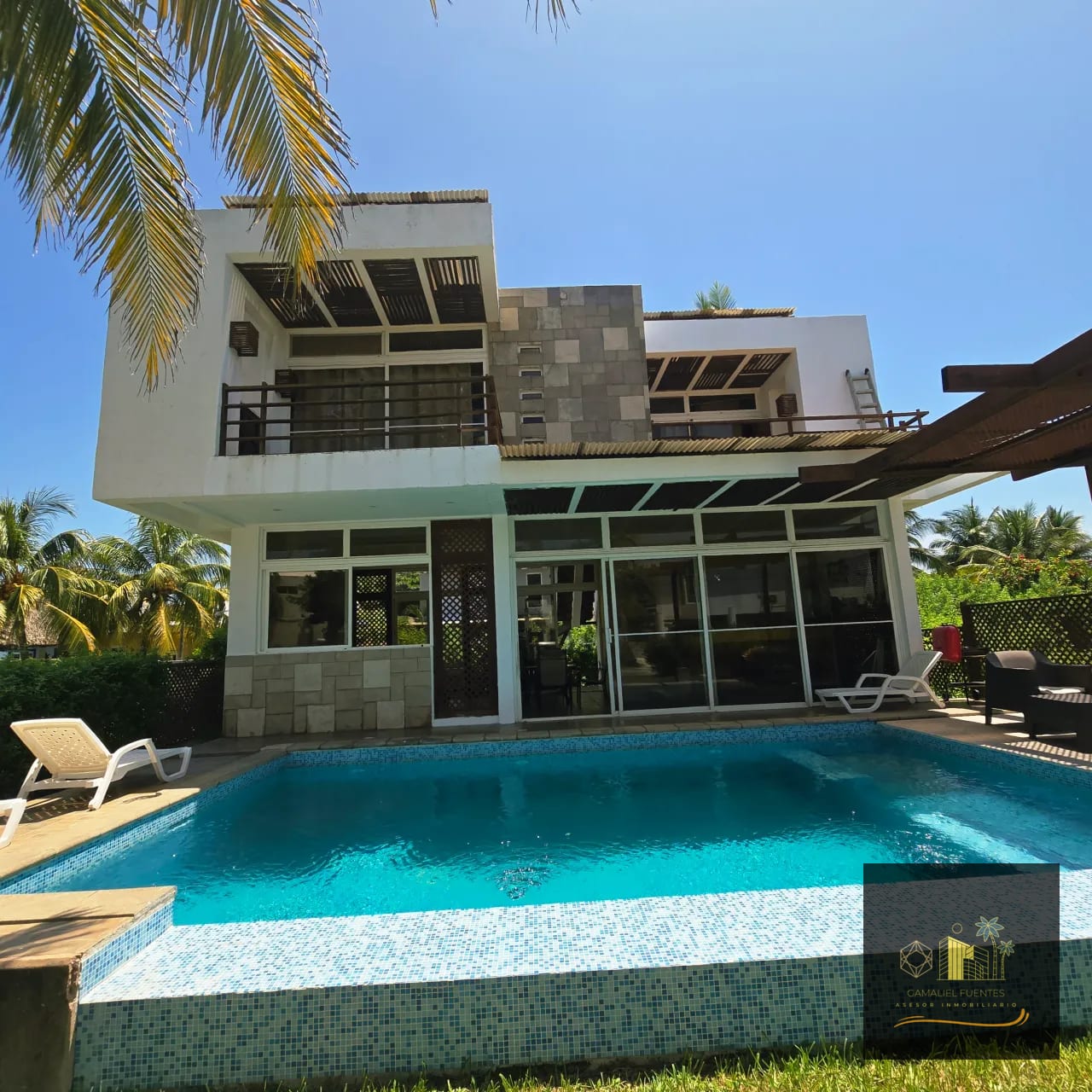CASA DE PLAYA KM 5,3 A MONTERRICO CON REGISTRO — Casa vacacional en Venta en Iztapa, Escuintla — foto 3 de 16