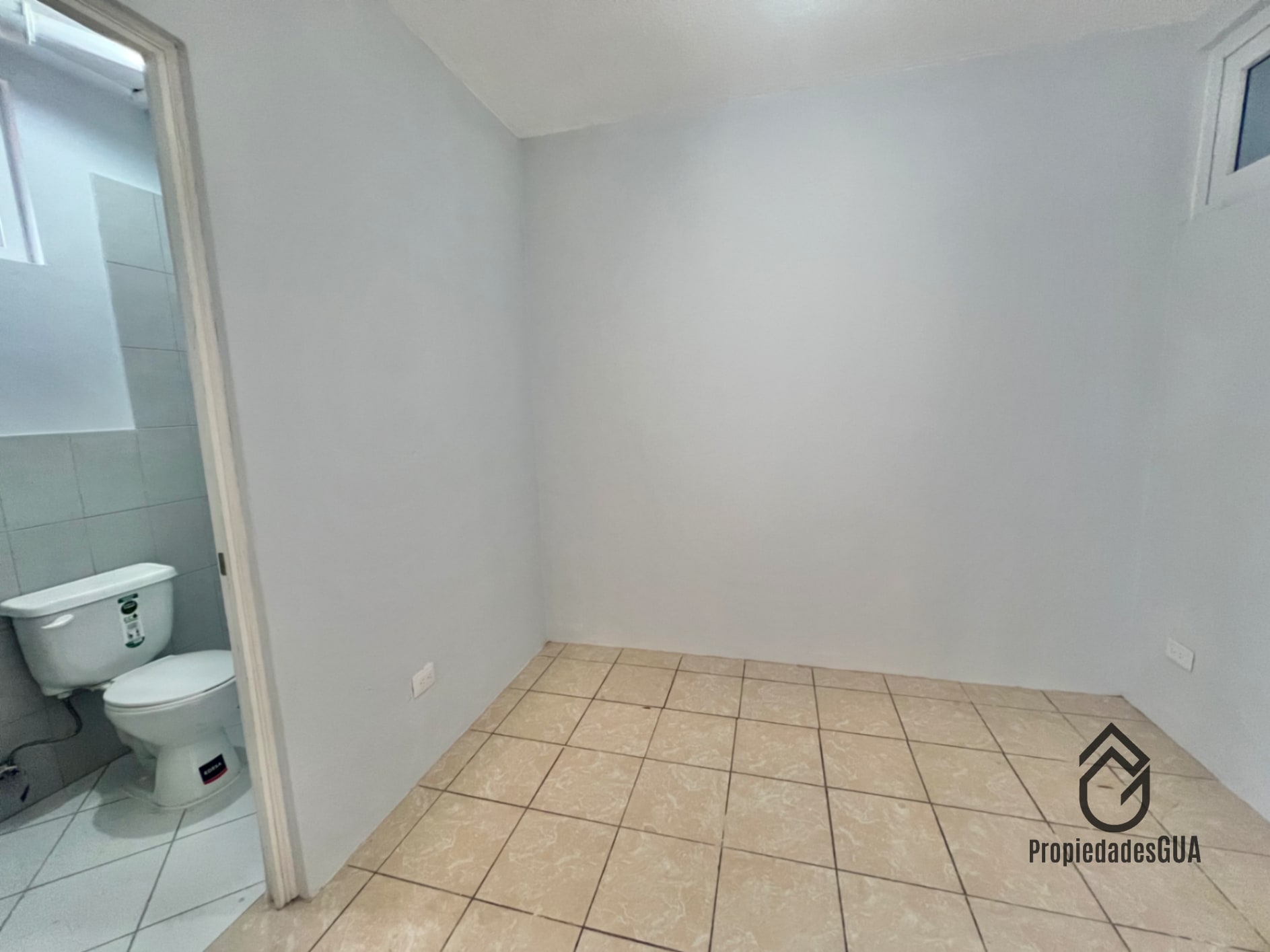 Apartamentos amplios y recién remodelados zona 13 — Apartamento en Alquiler en Zona 13, Guatemala, Ciudad — foto 11 de 12