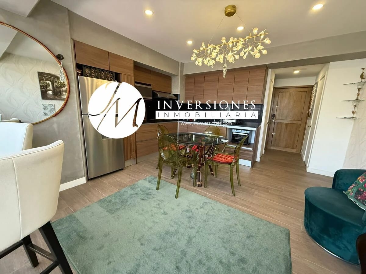 Apartamento en Renta Amueblado en Zona 4 - Image 3