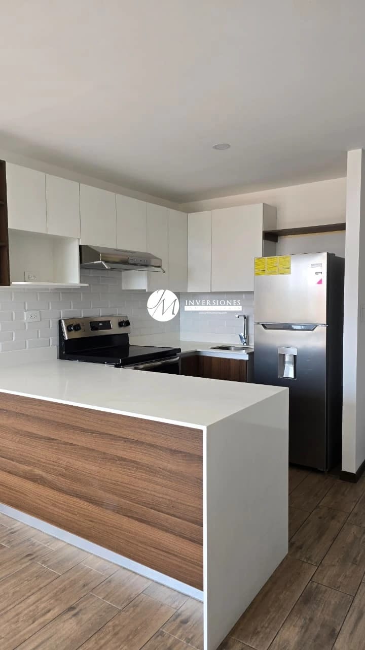 Apartamento en renta de 3 Dormitorios en zona 11 — Apartamento en Alquiler en Zona 11, Guatemala, Ciudad — foto 1 de 11
