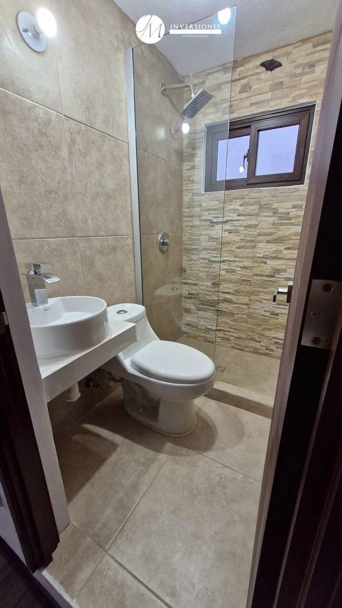 Apartamento En Renta Amueblado En Zona 10 — Apartamento en Alquiler en Zona 10, Guatemala, Ciudad — foto 9 de 17