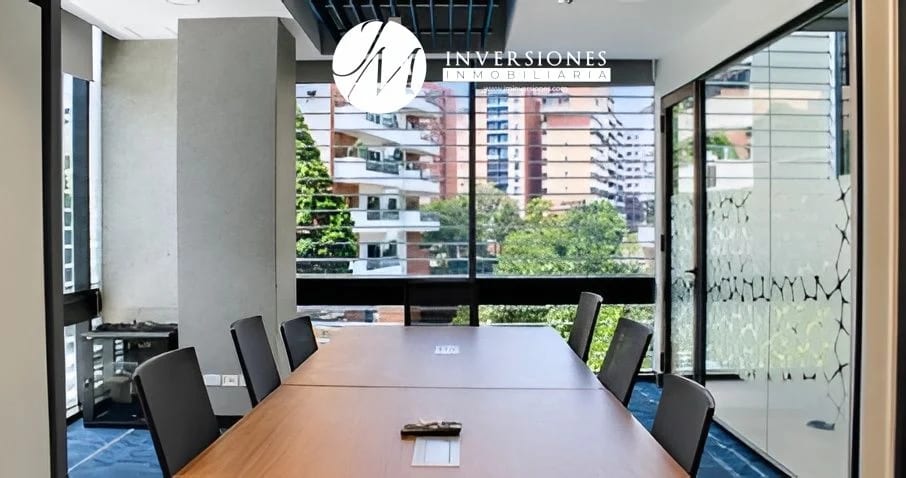 Oficina En Renta de 294 m² En Zona 10 — Oficina en Venta en Zona 10, Guatemala, Ciudad — foto 3 de 9