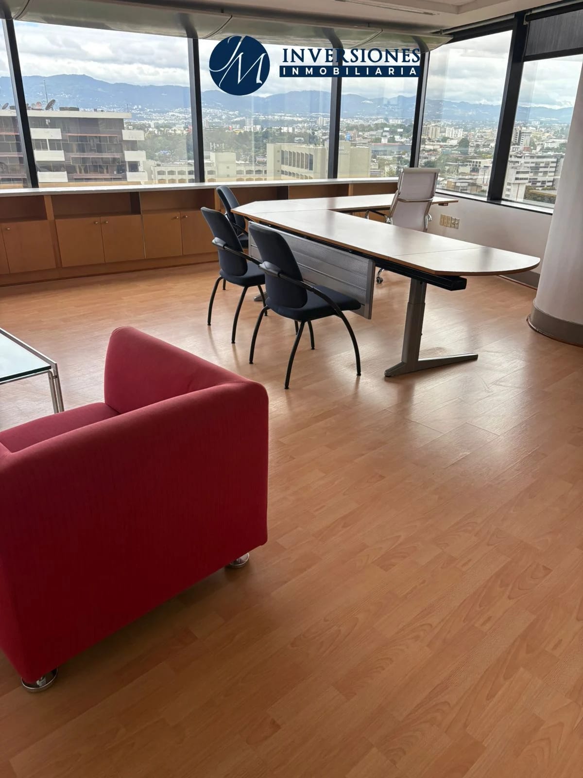 Oficina En Venta Con 763 mts En Zona 10 — Oficina en Venta en Zona 10, Guatemala, Ciudad — foto 1 de 16