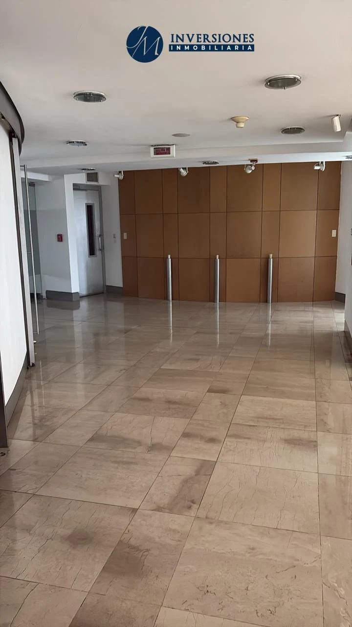 Oficina En Venta Con 763 mts En Zona 10 — Oficina en Venta en Zona 10, Guatemala, Ciudad — foto 3 de 16